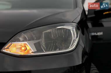 Хэтчбек Volkswagen e-Up 2020 в 