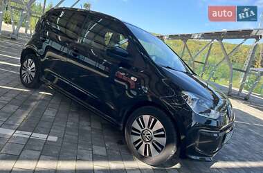 Хэтчбек Volkswagen e-Up 2013 в 