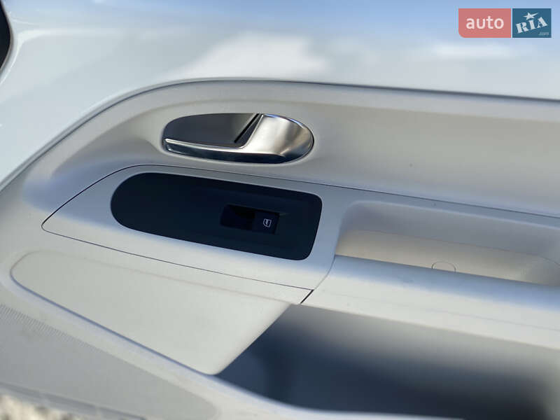 Хэтчбек Volkswagen e-Up 2015 в Луцке фото 33 Хэтчбек Volkswagen e-Up 2015 в Луцке