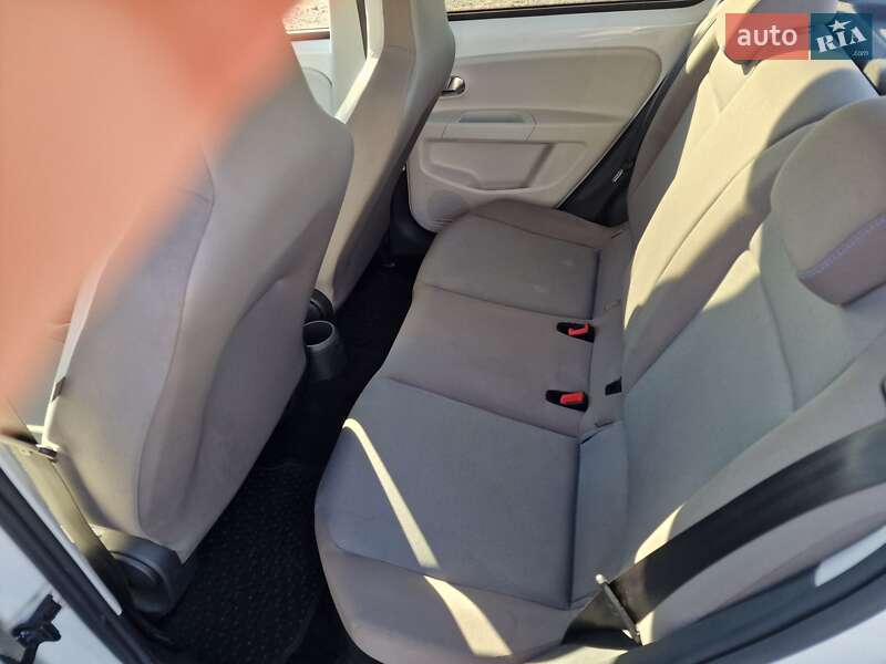 Хэтчбек Volkswagen e-Up 2015 в Днепре