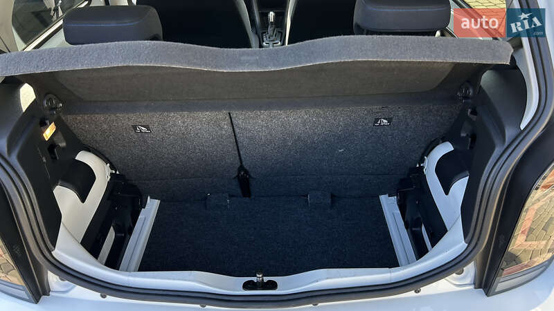 Хэтчбек Volkswagen e-Up 2021 в Мукачево фото 56 Хэтчбек Volkswagen e-Up 2021 в Мукачево