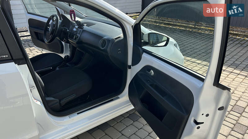 Хэтчбек Volkswagen e-Up 2021 в Мукачево фото 61 Хэтчбек Volkswagen e-Up 2021 в Мукачево