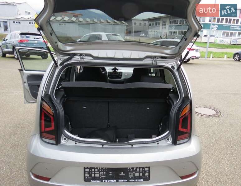 Хэтчбек Volkswagen e-Up 2018 в Луцке