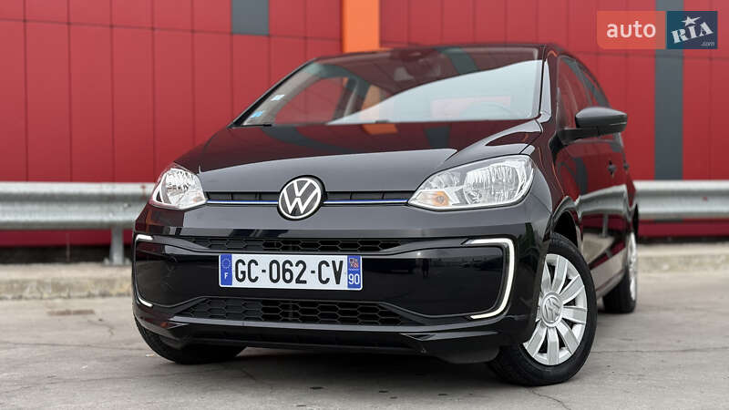 Хетчбек Volkswagen e-Up 2021 в Києві