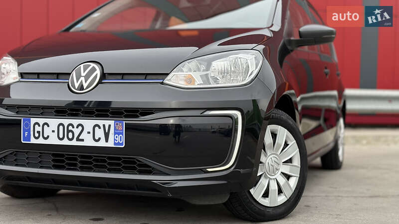 Хетчбек Volkswagen e-Up 2021 в Києві