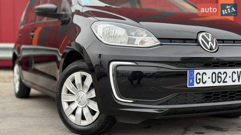 Хетчбек Volkswagen e-Up 2021 в Києві