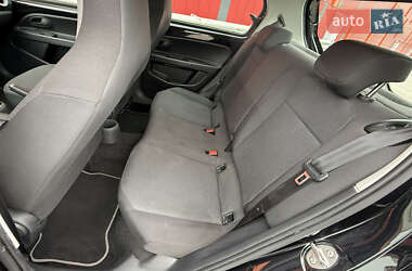 Хэтчбек Volkswagen e-Up 2021 в 