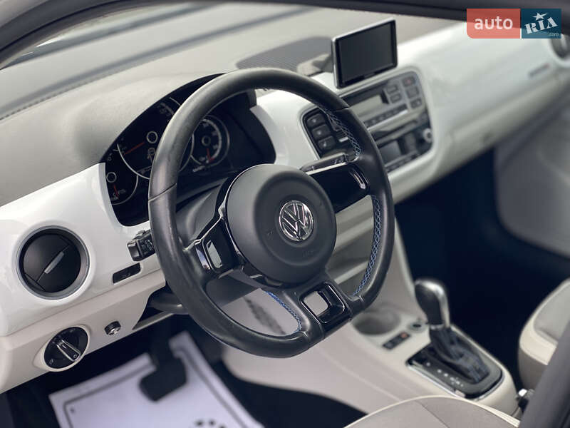 Хэтчбек Volkswagen e-Up 2015 в Луцке фото 66 Хэтчбек Volkswagen e-Up 2015 в Луцке