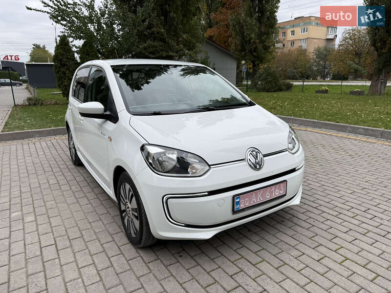 Хэтчбек Volkswagen e-Up 2013 в Каменец-Подольском