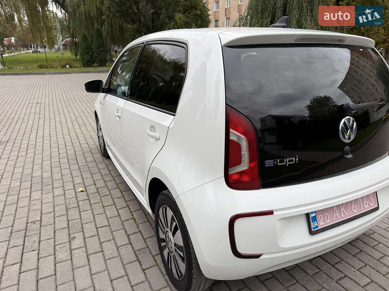 Хэтчбек Volkswagen e-Up 2013 в Каменец-Подольском