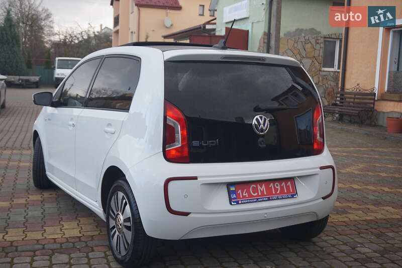 Хетчбек Volkswagen e-Up 2013 в Самборі фото 10 Хетчбек Volkswagen e-Up 2013 в Самборі