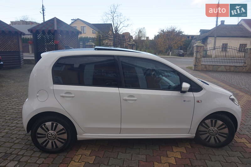 Хетчбек Volkswagen e-Up 2013 в Самборі фото 16 Хетчбек Volkswagen e-Up 2013 в Самборі