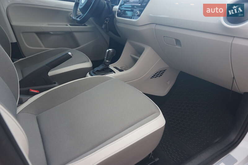 Хетчбек Volkswagen e-Up 2013 в Самборі фото 38 Хетчбек Volkswagen e-Up 2013 в Самборі