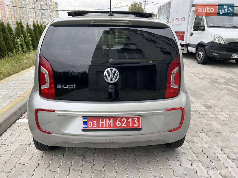 Хэтчбек Volkswagen e-Up 2014 в Львове