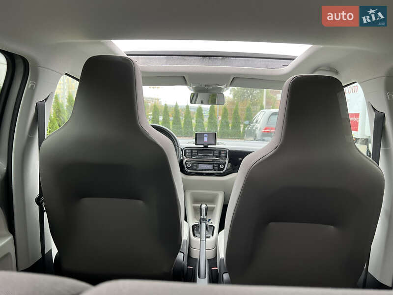 Хэтчбек Volkswagen e-Up 2014 в Львове