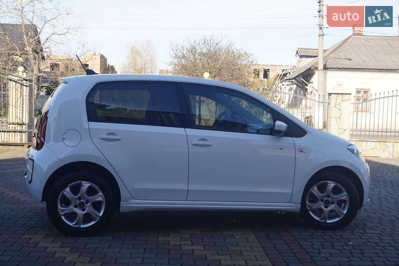 Хэтчбек Volkswagen e-Up 2014 в Самборе фото 8 Хэтчбек Volkswagen e-Up 2014 в Самборе