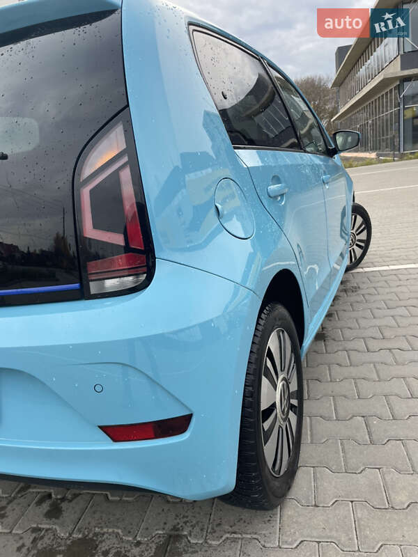 Хэтчбек Volkswagen e-Up 2021 в Луцке
