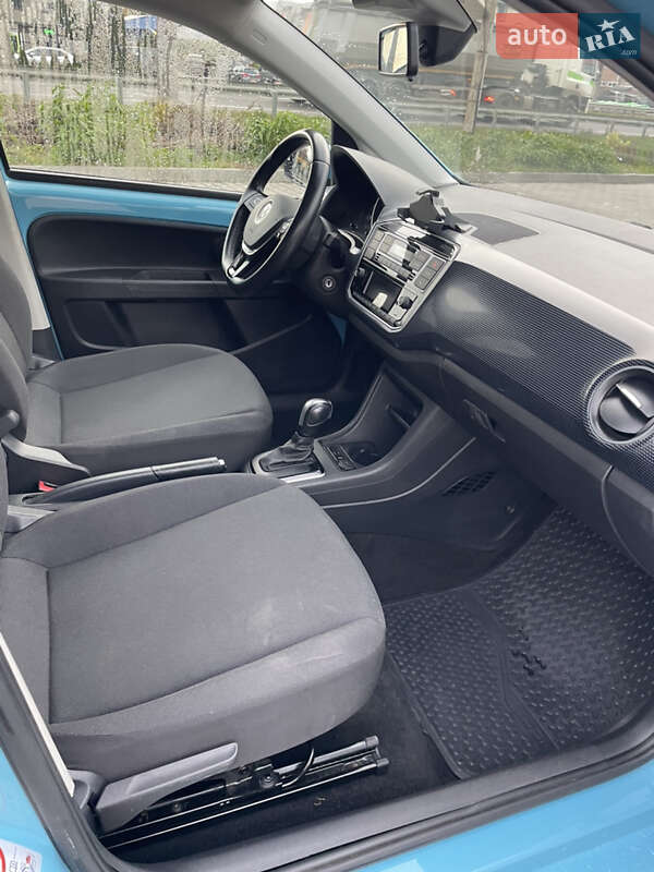 Хэтчбек Volkswagen e-Up 2021 в Луцке