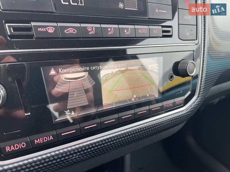 Хэтчбек Volkswagen e-Up 2021 в Луцке