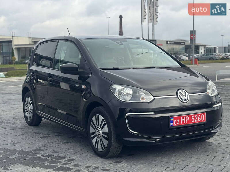 Хетчбек Volkswagen e-Up 2015 в Львові