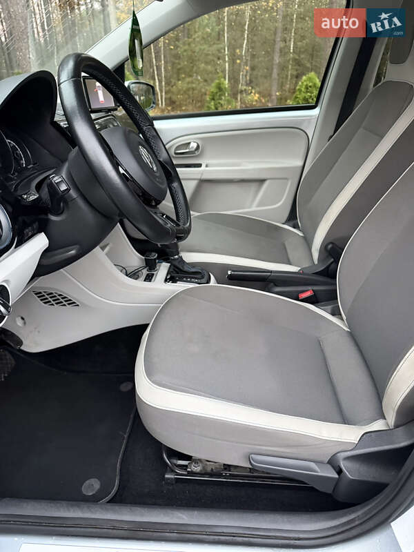 Хэтчбек Volkswagen e-Up 2013 в Луцке