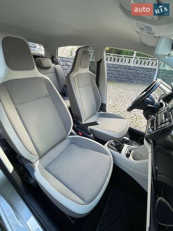 Хэтчбек Volkswagen e-Up 2016 в Киеве фото 9 Хэтчбек Volkswagen e-Up 2016 в Киеве