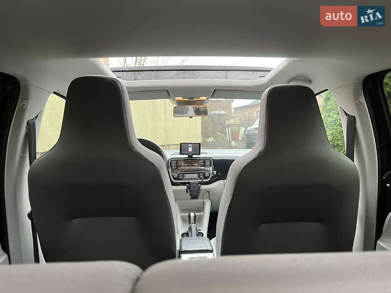 Хэтчбек Volkswagen e-Up 2014 в Львове фото 174 Хэтчбек Volkswagen e-Up 2014 в Львове