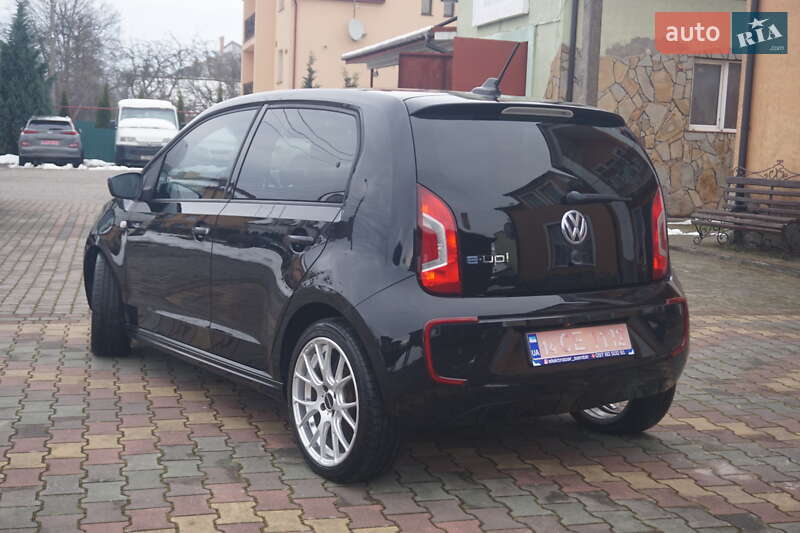 Хэтчбек Volkswagen e-Up 2014 в Самборе