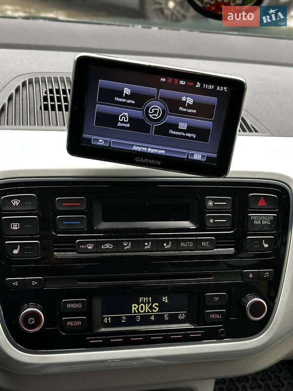 Хэтчбек Volkswagen e-Up 2013 в Львове фото 10 Хэтчбек Volkswagen e-Up 2013 в Львове