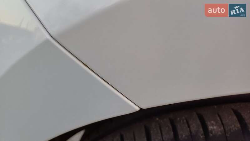 Хэтчбек Volkswagen e-Up 2013 в Звягеле фото 15 Хэтчбек Volkswagen e-Up 2013 в Звягеле