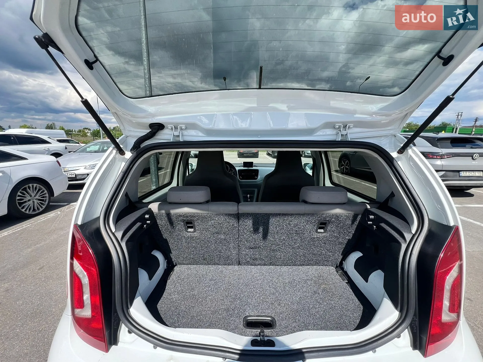 2014 Volkswagen up! - мініатюра 11