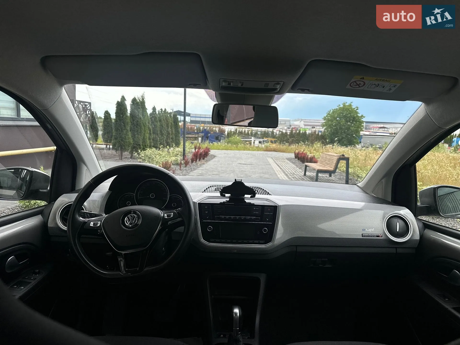 2019 Volkswagen up! - мініатюра 41