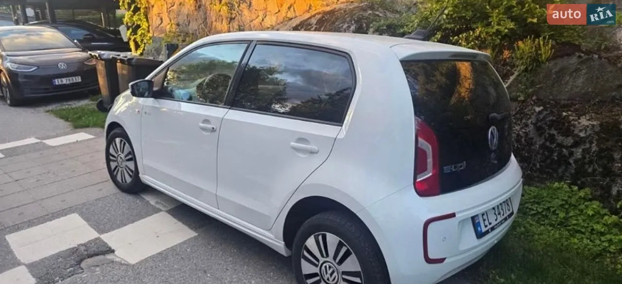 2014 Volkswagen up! - мініатюра 3