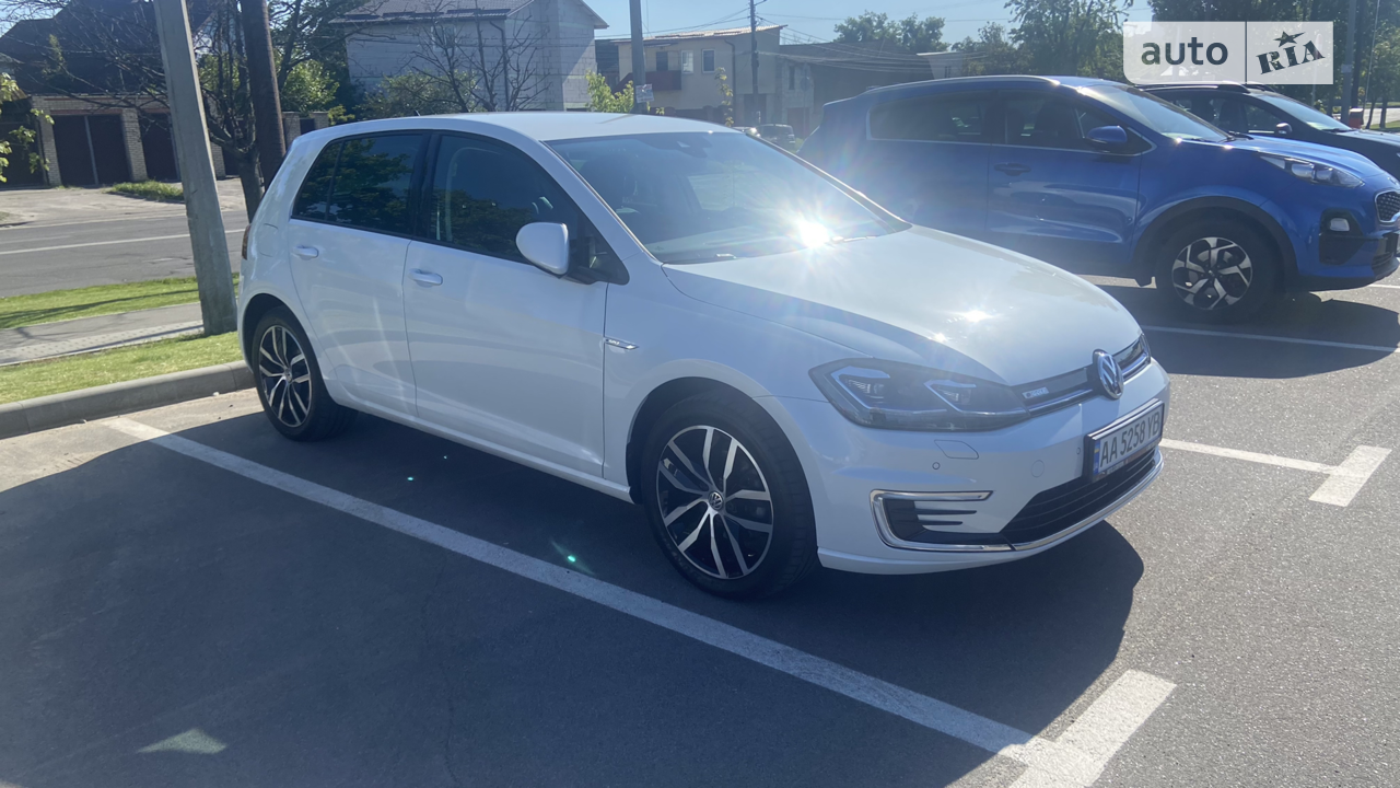 2020 Volkswagen Golf - мініатюра 24