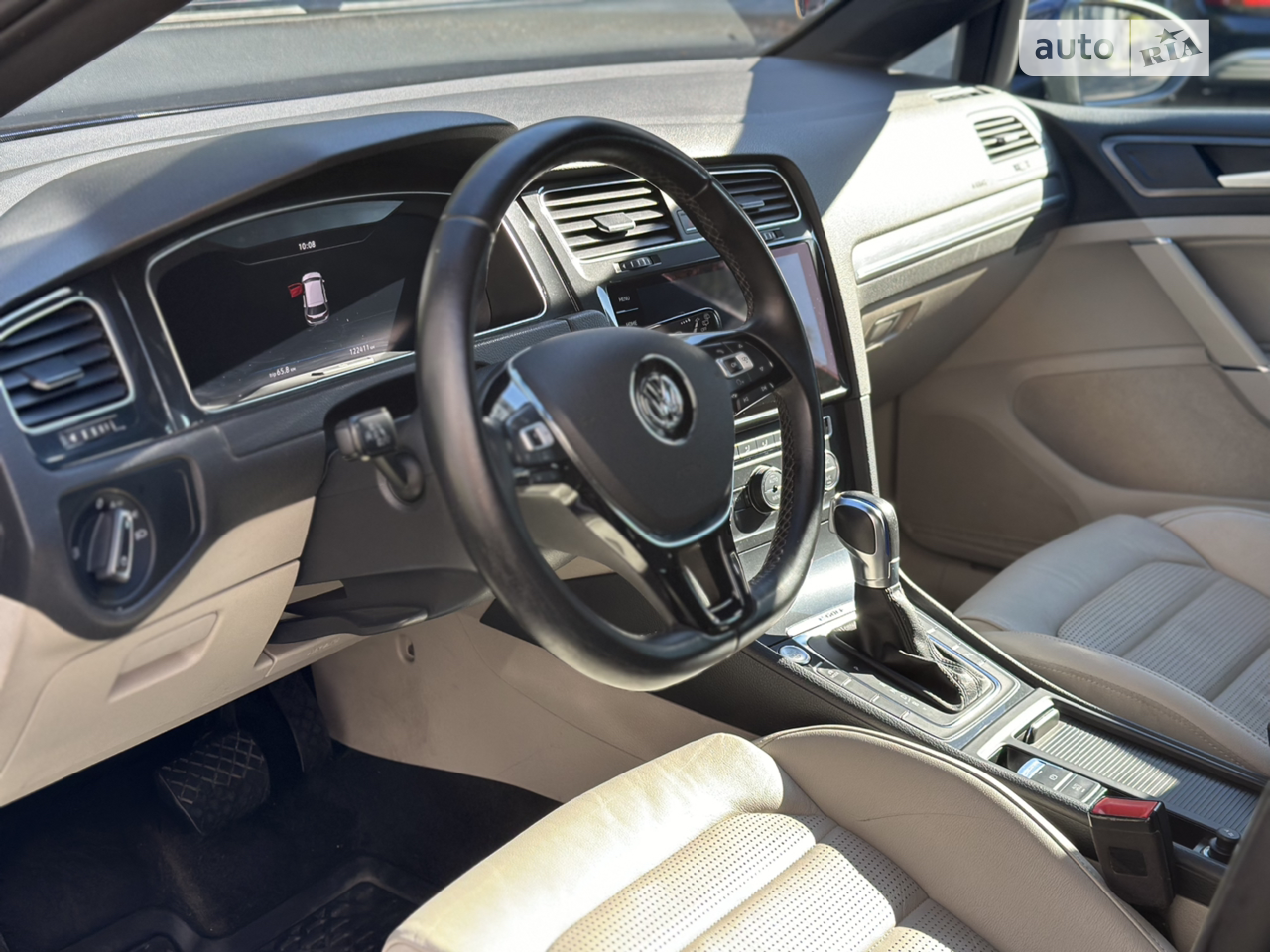 2017 Volkswagen Golf - мініатюра 33