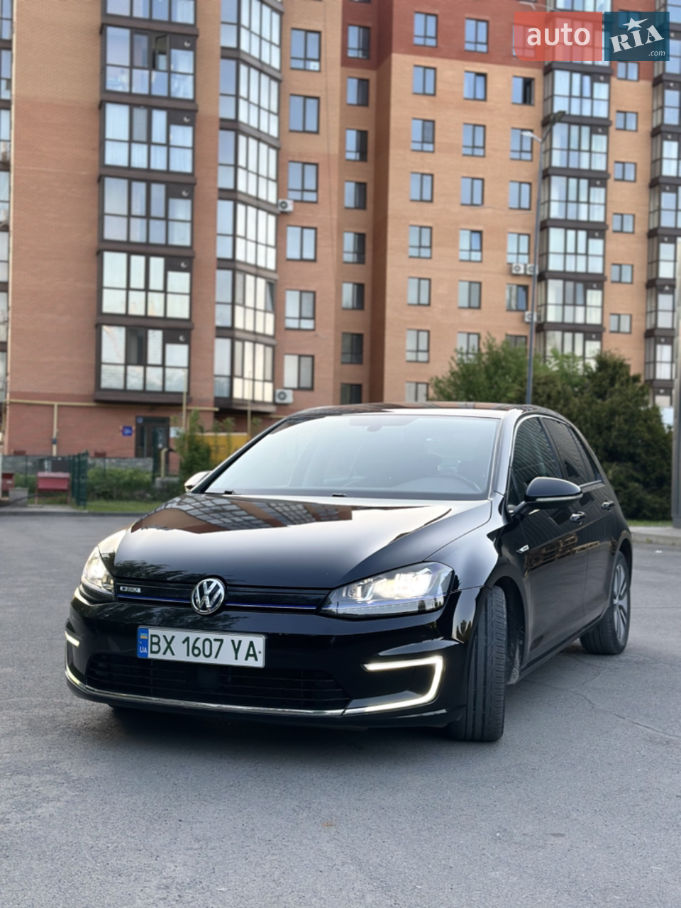 2014 Volkswagen Golf - мініатюра 32