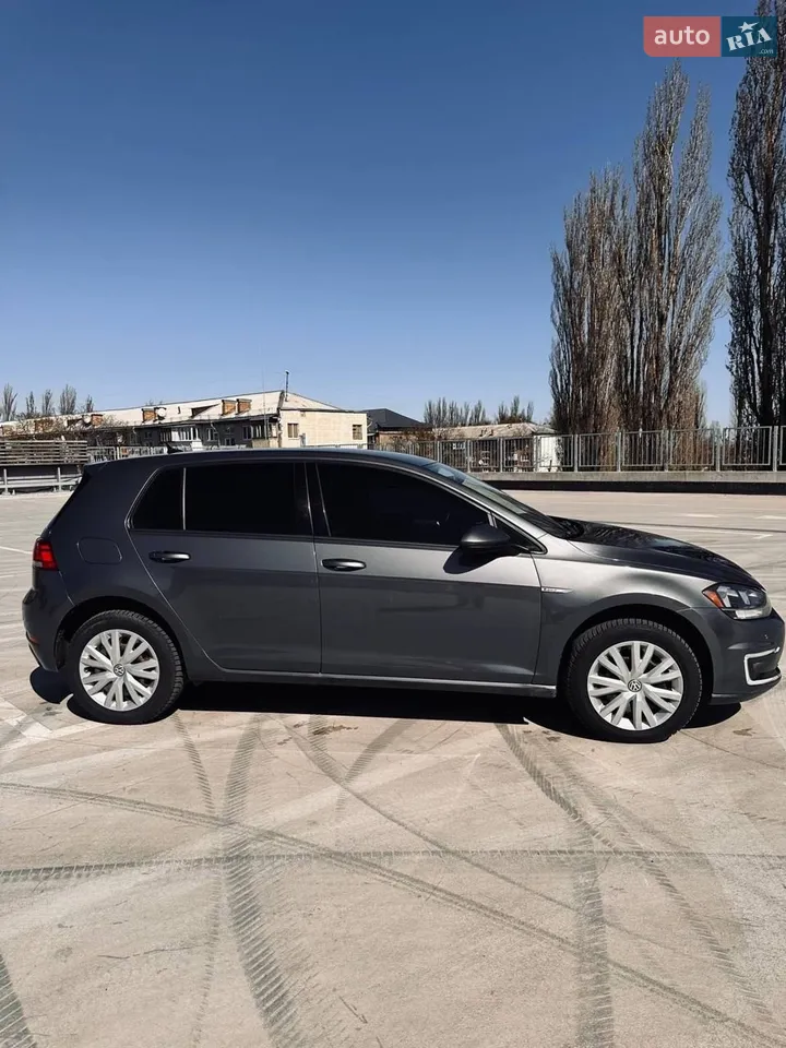2018 Volkswagen Golf - мініатюра 32