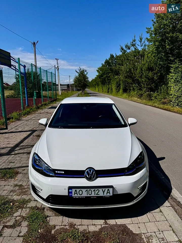 2020 Volkswagen Golf - мініатюра 38