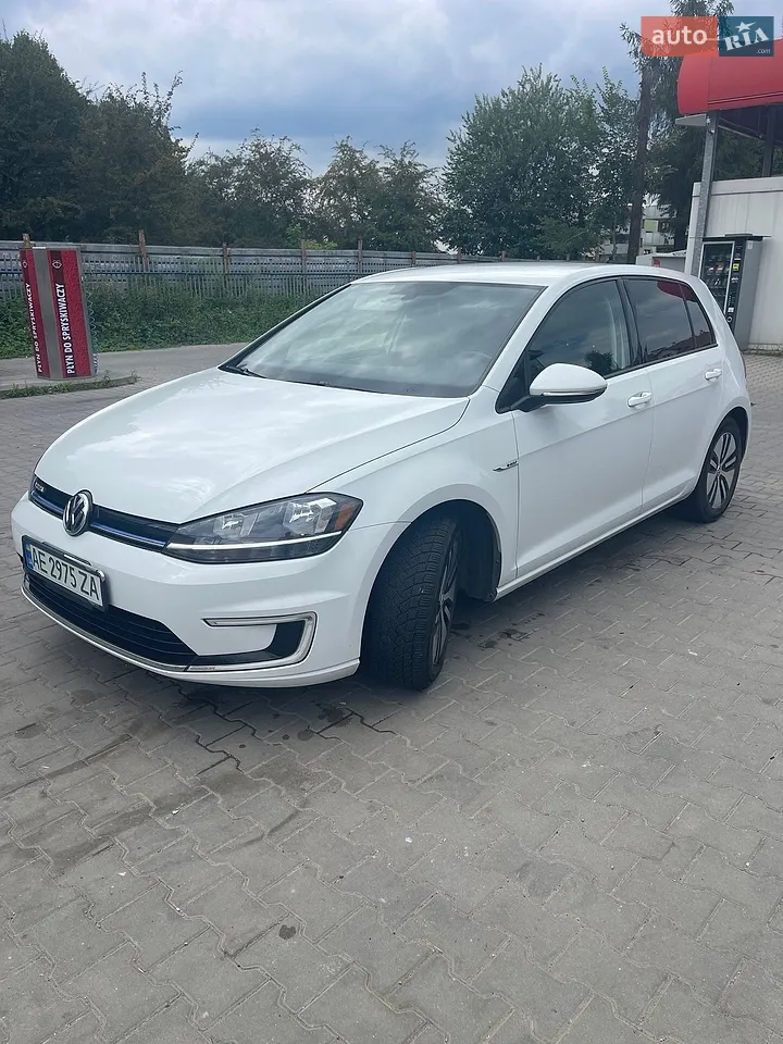 2017 Volkswagen Golf - мініатюра 12