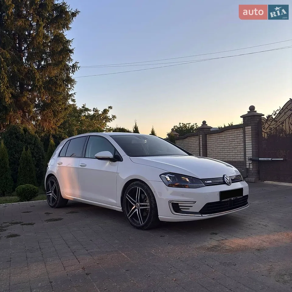2014 Volkswagen Golf - мініатюра 24