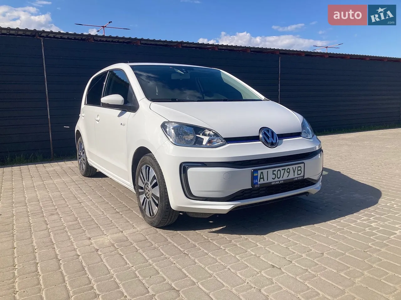 2017 Volkswagen up! - мініатюра 64
