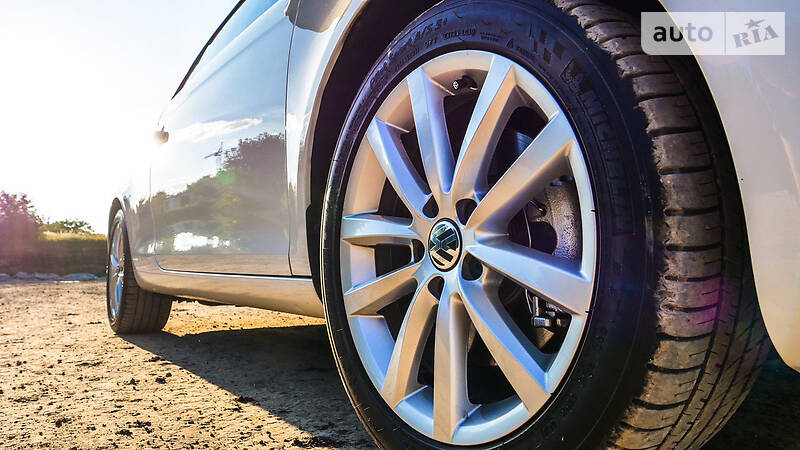 Кабріолет Volkswagen Eos 2013 в Харкові фото 2 Кабріолет Volkswagen Eos 2013 в Харкові