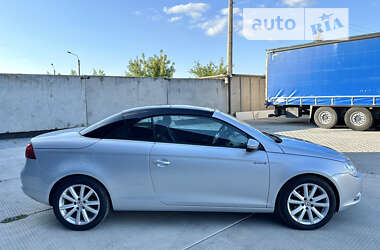 Кабриолет Volkswagen Eos 2010 в 