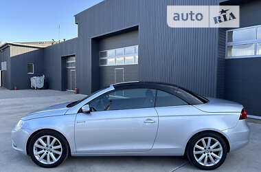 Кабриолет Volkswagen Eos 2010 в 