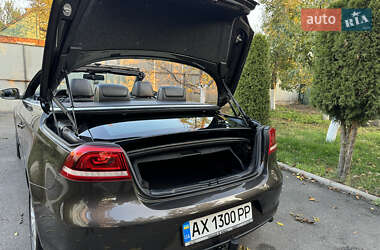 Кабриолет Volkswagen Eos 2011 в 