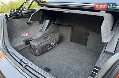 Кабриолет Volkswagen Eos 2011 в 