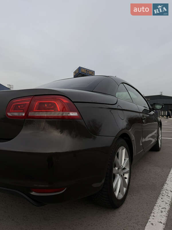 Кабриолет Volkswagen Eos 2011 в Николаеве