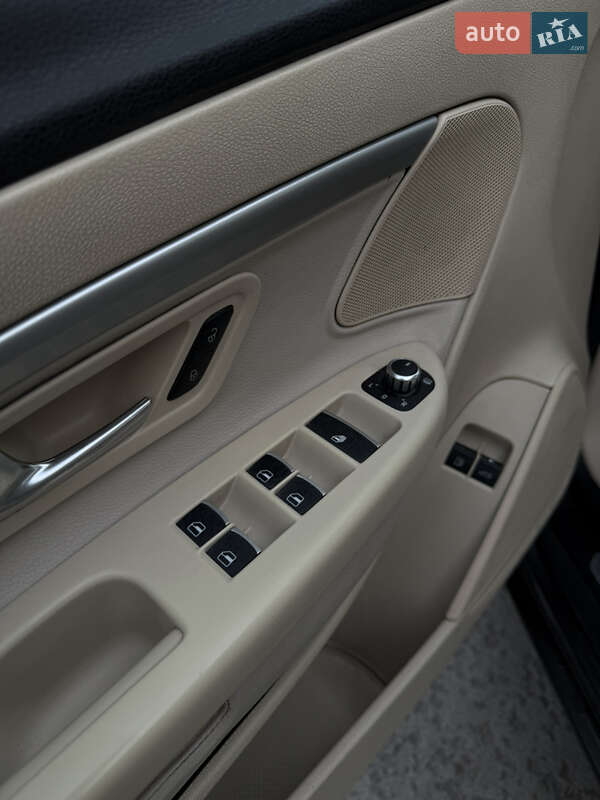 Кабриолет Volkswagen Eos 2011 в Николаеве