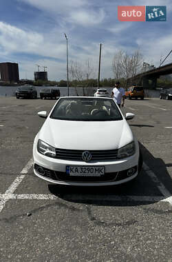 Кабриолет Volkswagen Eos 2011 в 