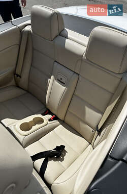 Кабриолет Volkswagen Eos 2011 в 